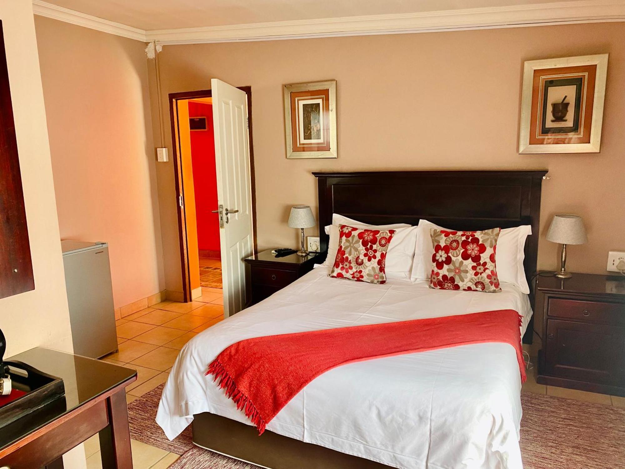 Madlula'S Guesthouse Pietermaritzburg Exterior foto
